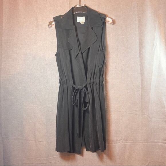 elevenses Jackets & Blazers - Elevenses Army Green Collar Tie Wrap Vest Chic and Functional Size Medium